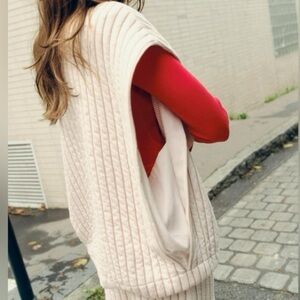Zara Quilted Open Front Vest | Neutral Minimal Sleeveless Layer | Size S